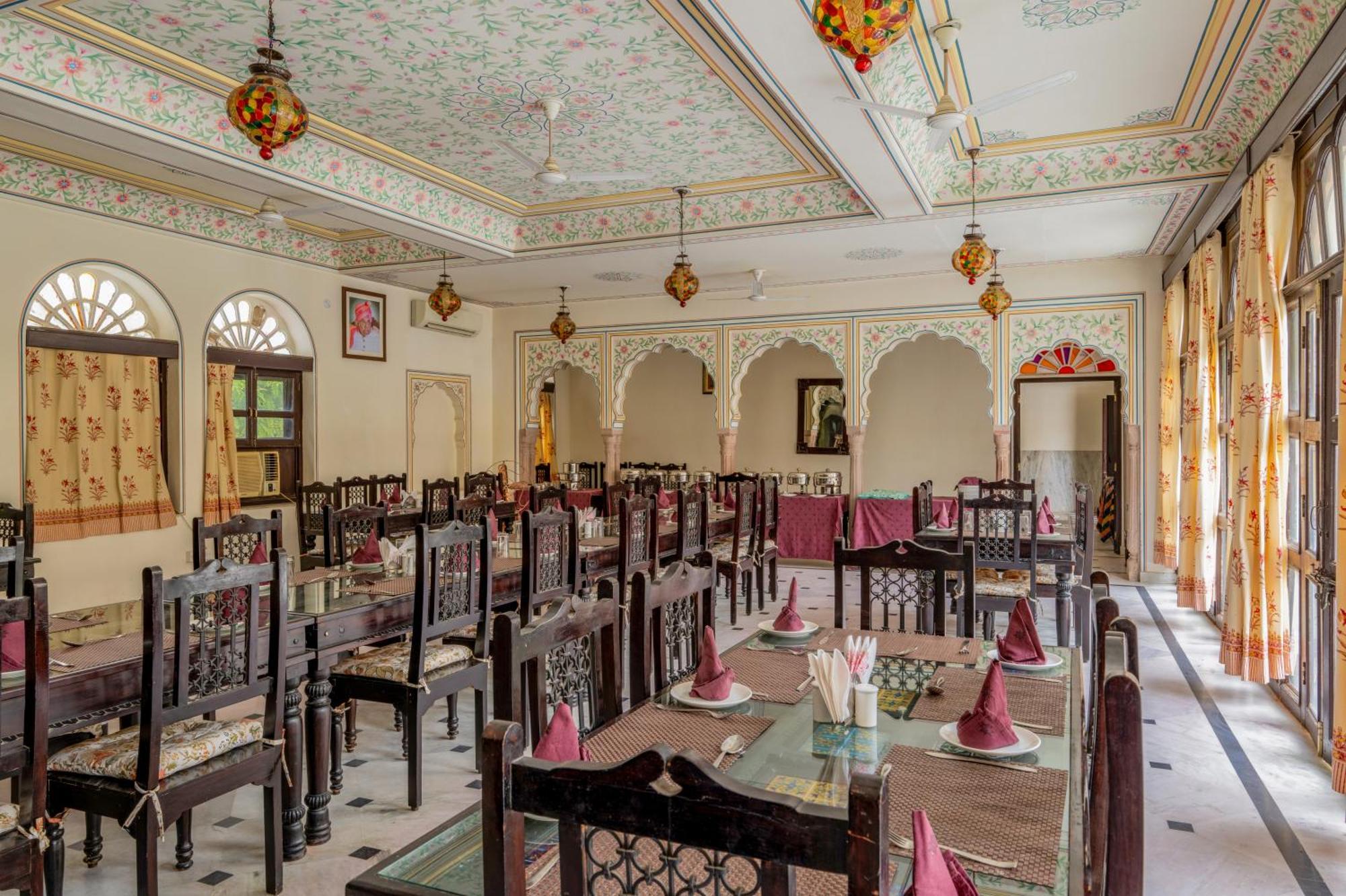 Dhulagarh Heritage Palace Hotel Near Jaipur Bānskhoh エクステリア 写真